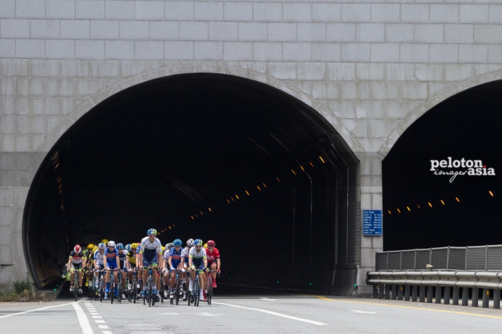 Tour de Korea 2015/ Stage 1/ Busan to Gumi/ 189.1 km